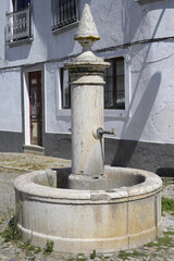 Fototapeta na wymiar Fountain, Serpa, Alentejo, Portugal
