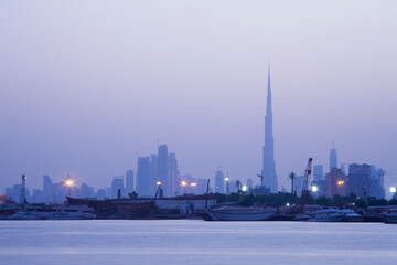Obraz premium sunset in Dubai city view, United Arab Emirates