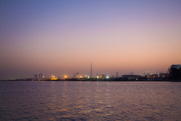 Fototapeta premium sunset in Dubai city view, United Arab Emirates