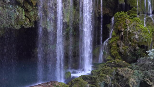Yerkopru Waterfall on Ermenek River is located in a small town named Mut of Mersin province in Eastern Mediterranean region of Turkey. The blue green colour of the waterfall is just like a wonderland.