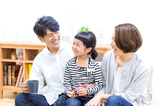 家族団らん の画像 13 861 件の Stock 写真 ベクターおよびビデオ Adobe Stock