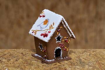 workshops on creating and decorating artistic gingerbread icing