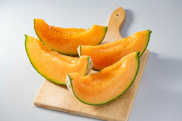 新鮮で美味しい赤肉のメロン