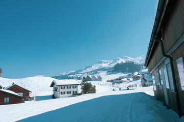 Winter sports on Mount Stoos, Authentic and genuine, the villages of the Stoos-Muotatal region offer a variety of ways to take a break from everyday life and enjoy it. on the Stoos or  in Muotathal.