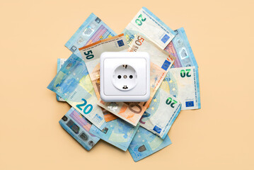 Electricity outlet socket with euro bills