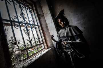November 2021, Urbex Italy, disturbing statue depicting death, in an abandoned house