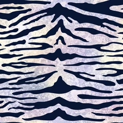 Foto auf Acrylglas Blau weiß Nahtloses Muster des weißen Schnee-Tigers, silberner Hintergrund. Vektorweißgold-Wildtierhautstruktur, blaue Streifen auf glänzendem Folienhintergrund. Abstrakter Dschungel-Luxusdruck, Safari-Tapeten.