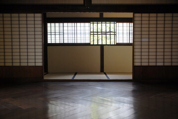 有栖川宮旧邸　板張りの室内　京都市上京区