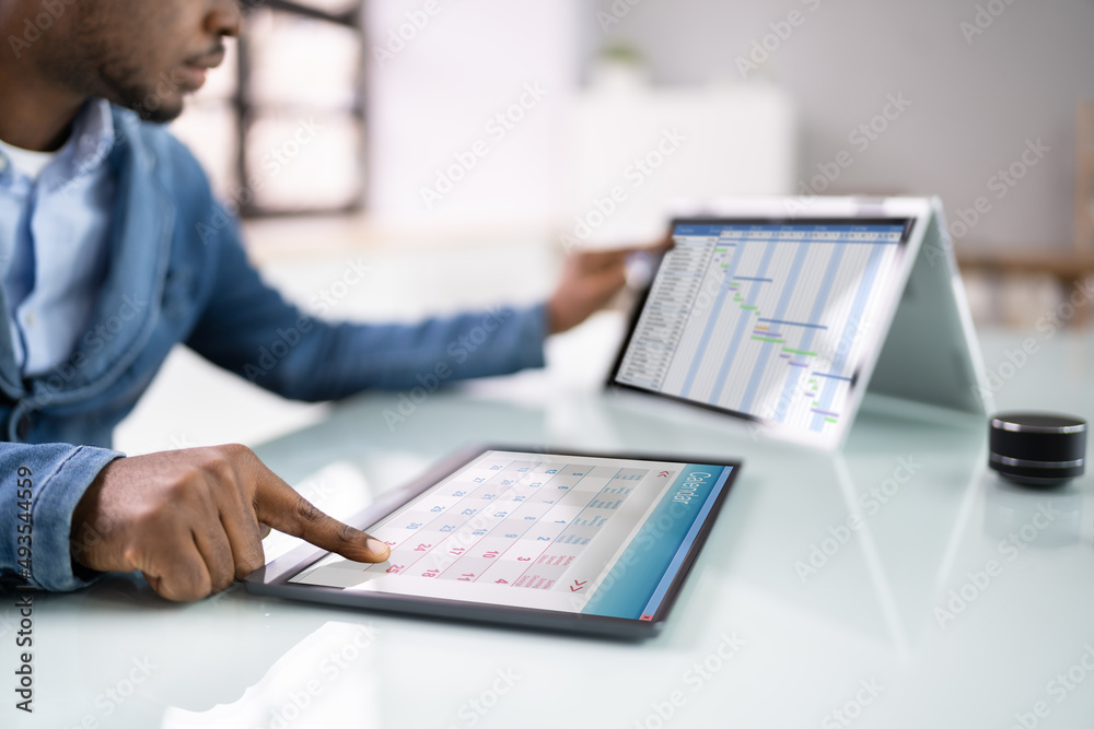 Aufkleber project control gantt software and calendar