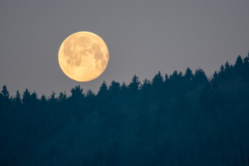 Vollmond © Volker Loche