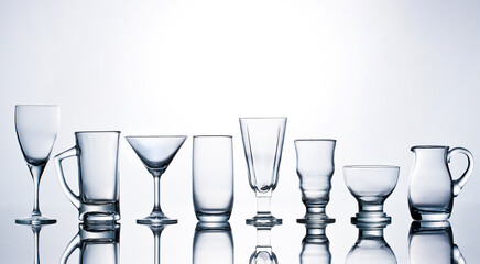 Various kinds of glass cups.
