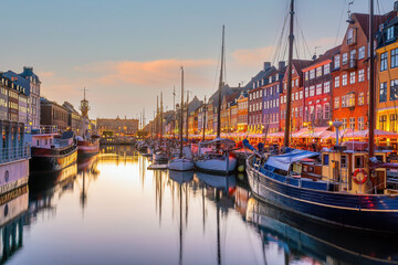 Fototapeta na wymiar Copenhagen downtown city skyline in Denmark