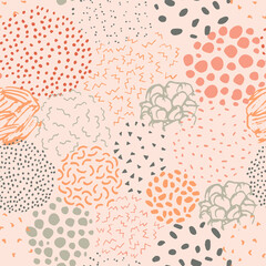 Hand drawn irregular seamless pattern. Abstract doodle background