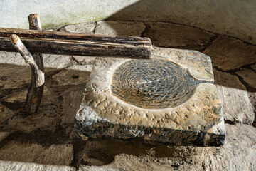 Brunnen in der Sakramentskapelle ob Giswil, Kanton Obwalden, Schweiz