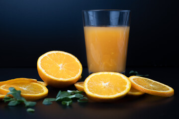 orange juice and oranges