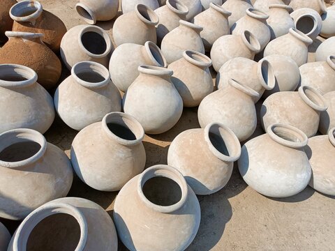 Soil water pots 