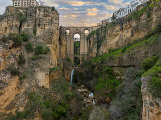 uitzicht op de tajo de Ronda of nieuwe brug in de gemeente Ronda, Andalusië