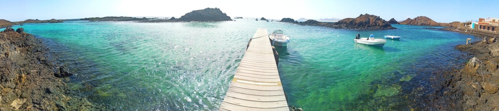 Vistas panor&aacute;micas del puertito de la Isla de los Lobos