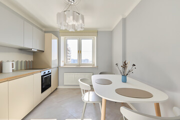 Photos of the apartment for rent on a sunny day 