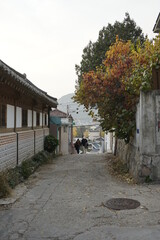 관광도시 한옥마을과 삼청동 문화거리 가을 풍경