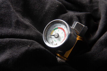 Wind gauge unit bar Vintage Scale To Measure Steam Pressure on background technology