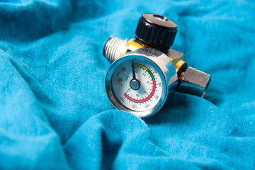 Wind gauge unit bar Vintage Scale To Measure Steam Pressure on background technology