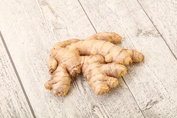Natural organic raw ginger root