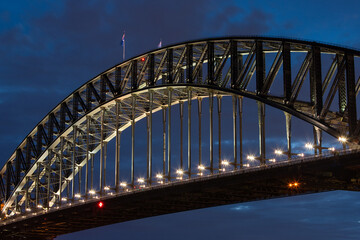 Night view of Sydney Harbour Bridge.