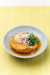 家庭料理　がんもどきと青菜のピリ辛煮　日本