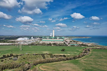Centrale a carbone di Cerano, Brindisi, Italia, Ripresa aerea