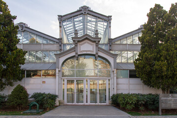 Palacio de Cristal en Matadero, barrio de Legazpi, ciudad de Madrid, pais de Espa&ntilde;a o Spain