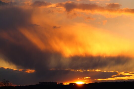 Abendhimmel mit Saharasand
