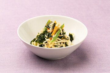 家庭料理　ワカメと切り干し大根のコンソメマリネ　副菜　日本