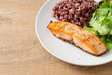 grilled salmon fillet steak with rice berry and vegetable