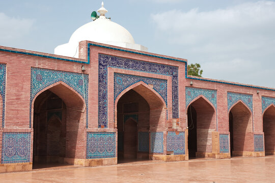 Shah Jahan Masjid Thatta is a vintage mosque, Pakistan