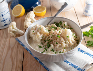 Cauliflower with bechamel sauce and ground nutmeg