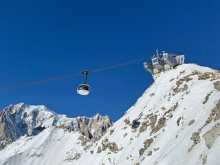 Pointe Helbronner station along the Skyway Monte Bianco, Courmayeur town, Italy - obrazy, fototapety, plakaty