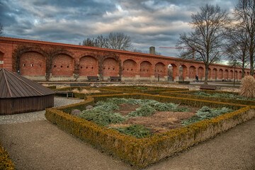 Obraz premium park at sunset in Ingolstadt, beautiful sky with clouds