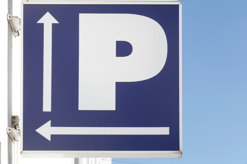 Verkehrsschild Parkhauseinfahrt, Deutschland, Europa