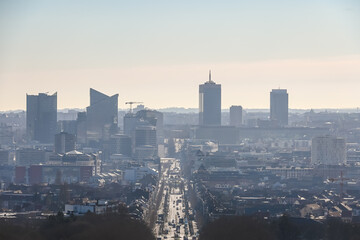 Belgique Bruxelles panorama ville pollution environnement carbone immobilier affaire quartier business co2 - obrazy, fototapety, plakaty