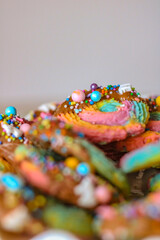 Galletas de cumpleaños y decoración