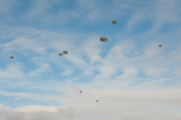 Army Parachuters