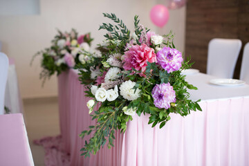 Flower arrangement on the table