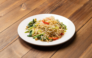 Chinese-style home vegetarian vegetable stir-fried bean sprouts
