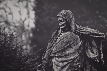 the grim reaper at the melatenfiedhof in cologne