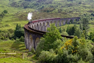 Papier Peint photo Viaduc de Glenfinnan Glenfinnan train viaduct in Scotland, UK