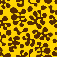 Fototapeta na wymiar Yellow and brown organic, groovy blobs in repeatable seamless pattern, reminiscent of lava lamps.