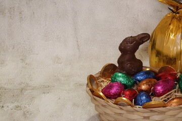 Cesta de Ovos - Coelho da Páscoa / Happy Easter