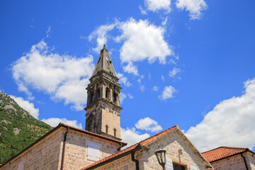 Fototapeta na wymiar Old tower in Perast historical town