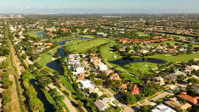 Residential Golf course communities in Boca Raton FL